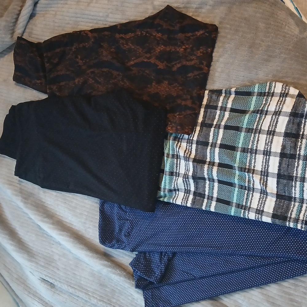 LulaRoe Leggings Tall and Curvy Bundle of 4